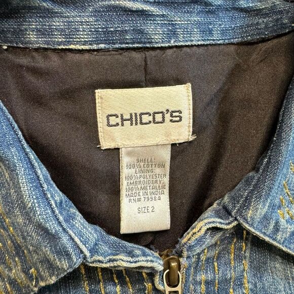 Chico's  Women's Blue Denim Jean Jacket Embroidered Zip Up Size 2 (12) - Picture 7 of 8